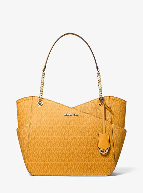 Jet Set Large Logo Shoulder Bag - Image 29