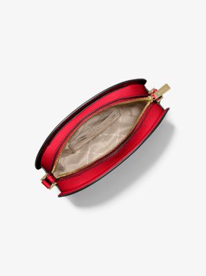 Jet Set Travel Medium Saffiano Leather Crossbody Bag - Image 18