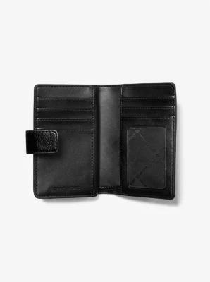 Medium Patent Wallet - Image 6